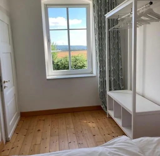 Landidylle Auf Dem Rittergut Бломберг